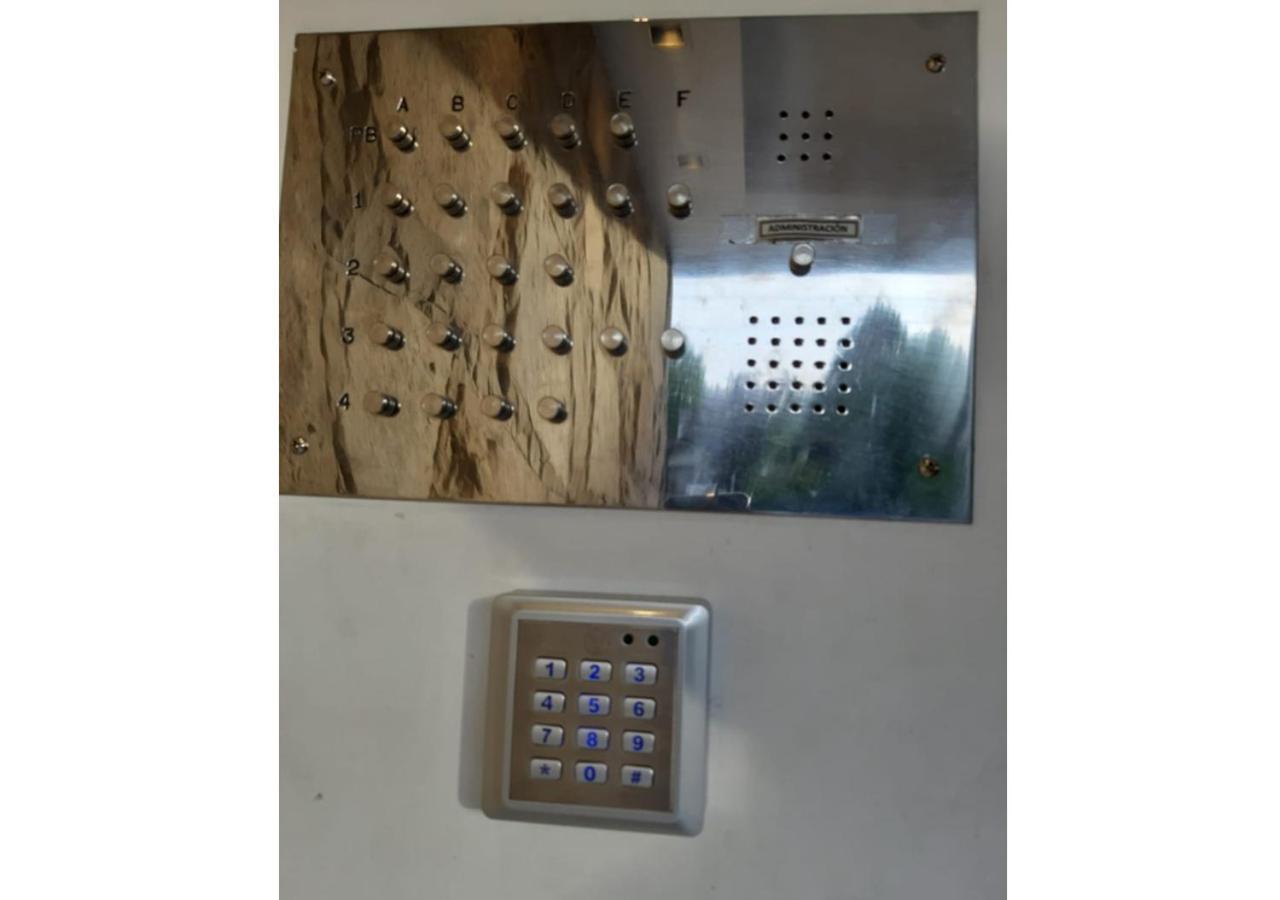 Apartamento Departamento En El Centro De Bariloche Dx *